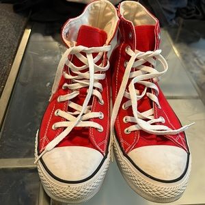 Converse Chuck Taylor Red High Top Men’s 10.5 Women’s 12.5